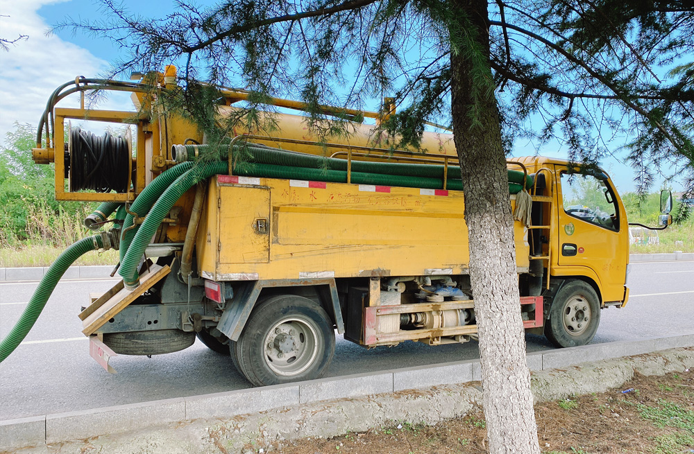 283月牙湖清洗抽粪车